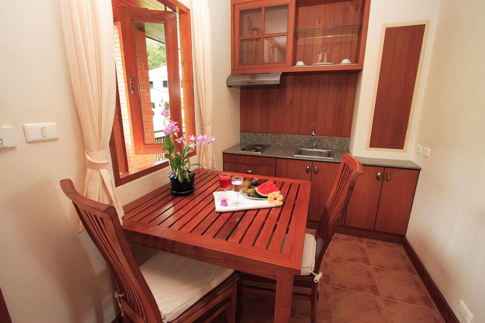 Sun Hill Hotel Patong Kültér fotó